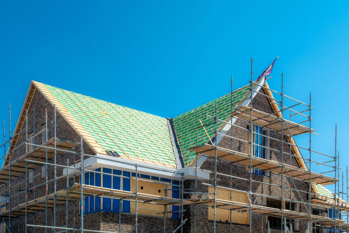 The Ultimate List of Popular Roofing Materials to Consider for Your Home Renovation
